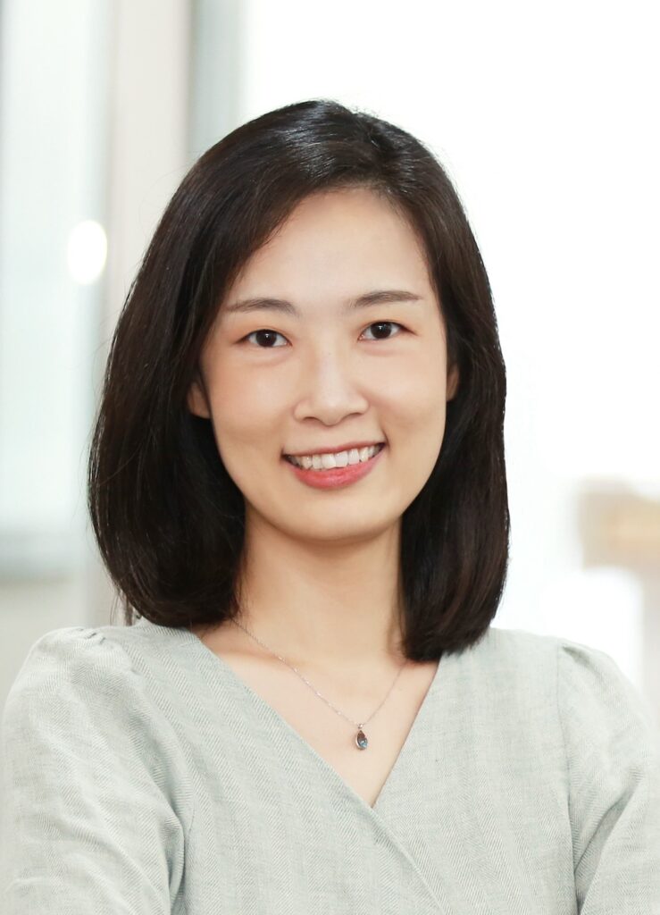Sunmee Lee